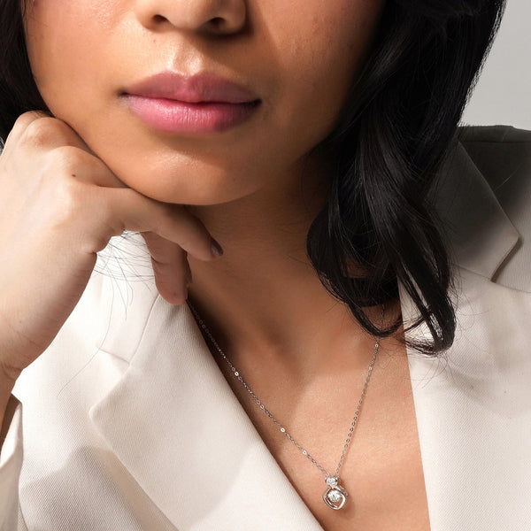 Elegance Saviour Lab Grown  Moissanite Solitaire Diamond Necklace 0.50 Carat