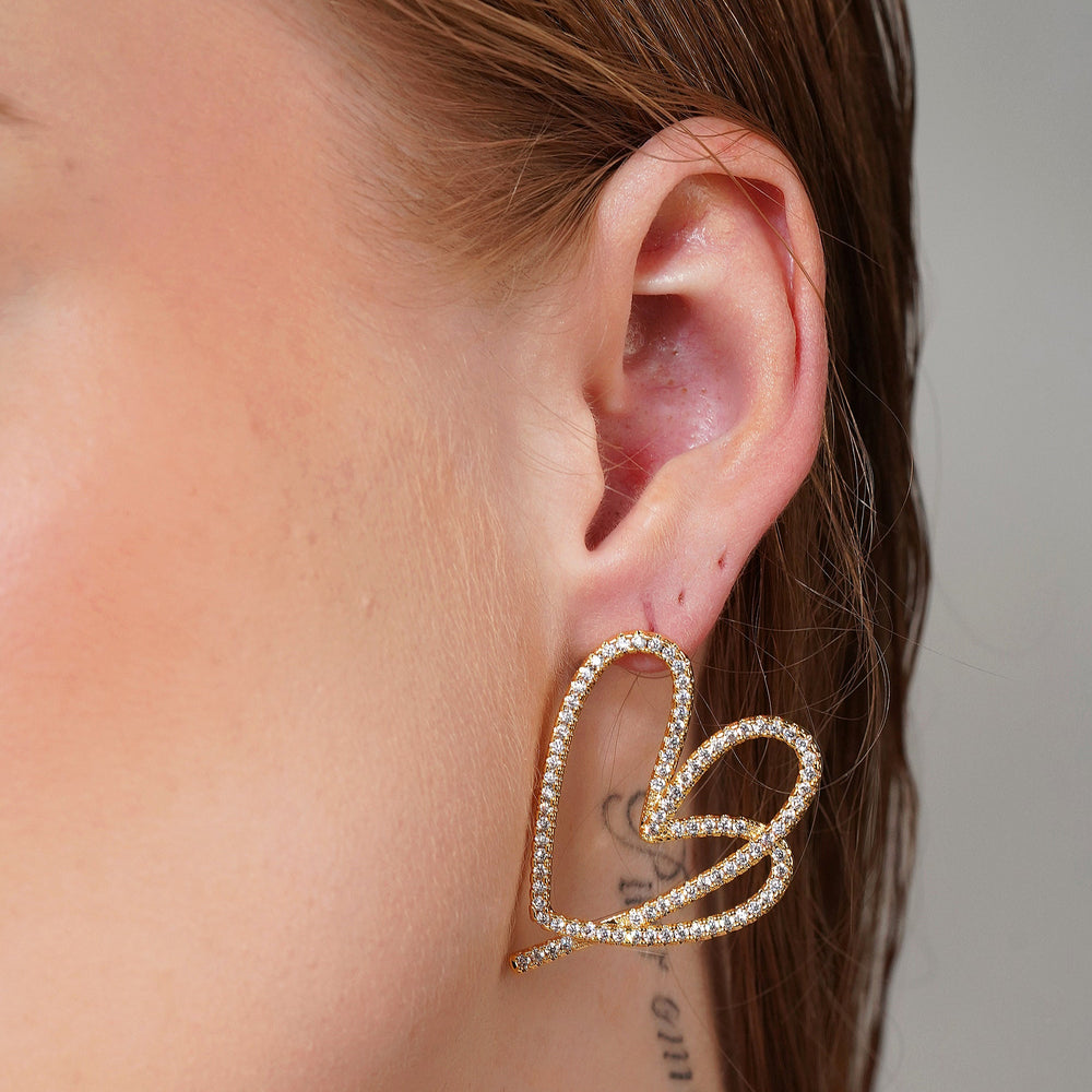 Zirconia Cubic Heart Earrings: 18K Gold Plated