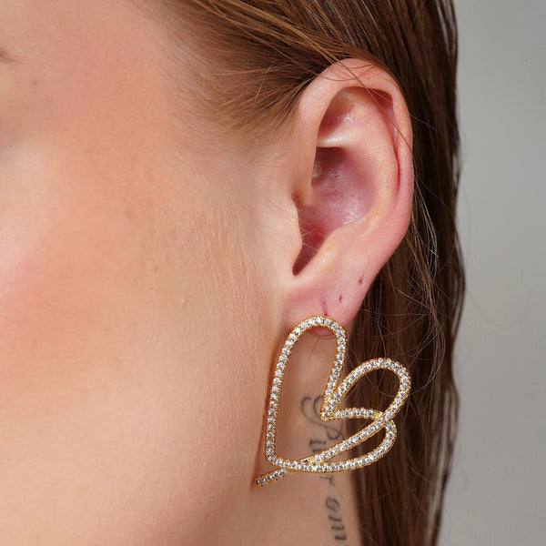 Zirconia Cubic Heart Earrings: 18K Gold Plated