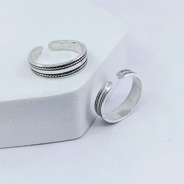 New Addition Oxidised Silver Toe Ring