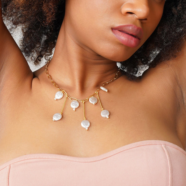 Pearly Delight Statement Necklace: 18K Gold Plated