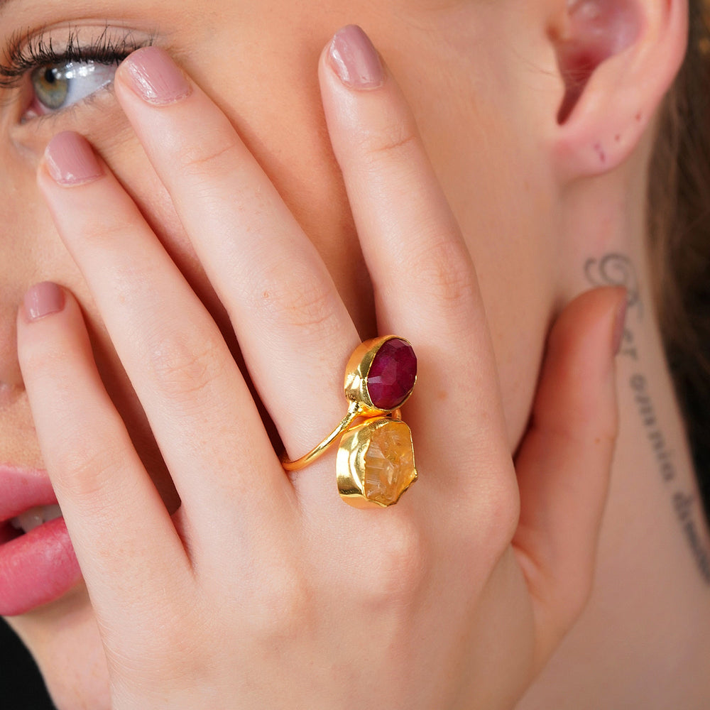 Red Stone Brass Ring: 18K Gold Plated