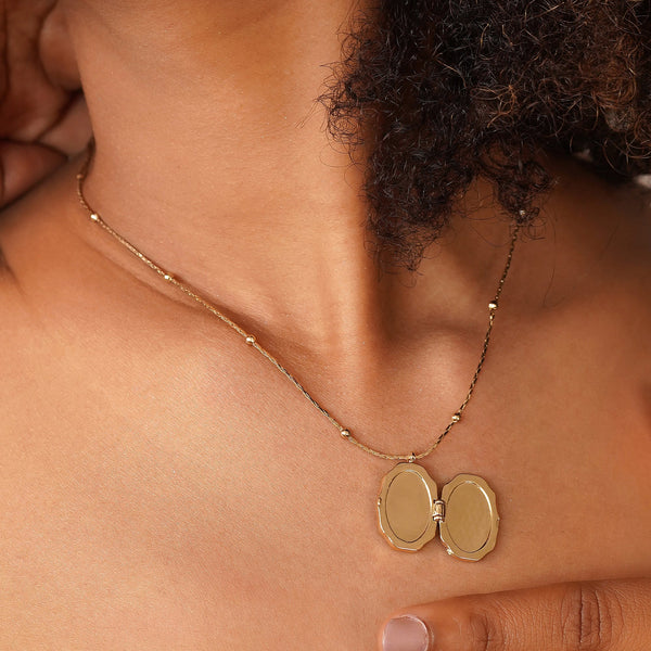 Butterfly Memorable Locket Necklace: 18K Gold Plated