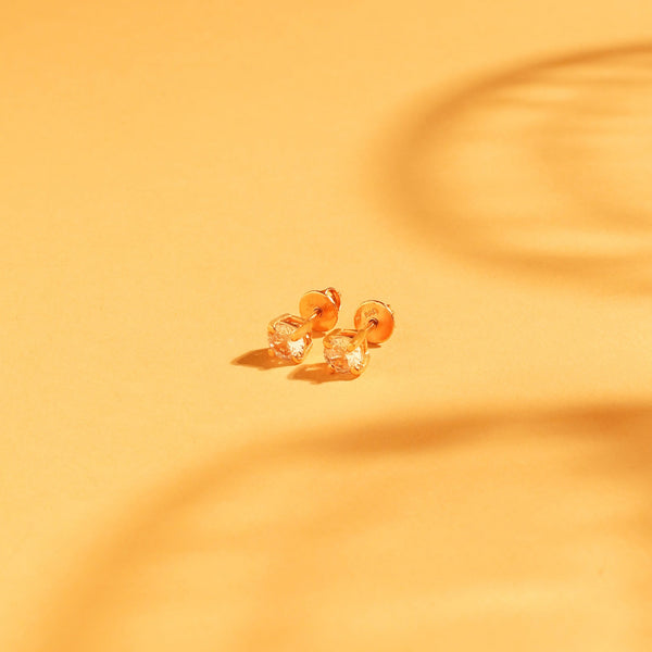 Small Round Cut Stud Earrings: 925 Sterling Silver