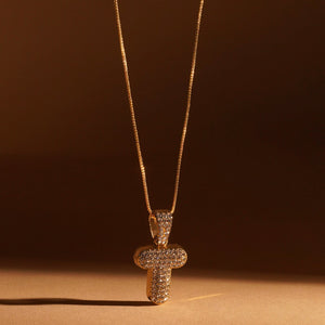 Gigi Hadid Initial Pendant: 18K Gold Plated