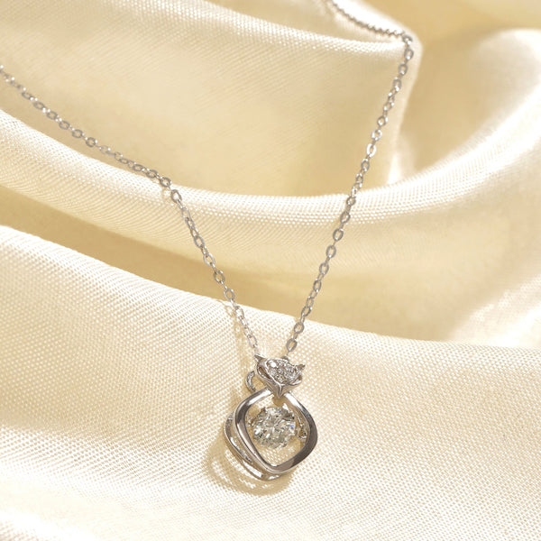 Elegance Saviour Lab Grown  Moissanite Solitaire Diamond Necklace 0.50 Carat