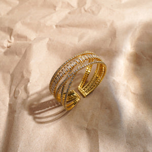 Aesthetic Zirconia Bracelet: 18K Gold Plated