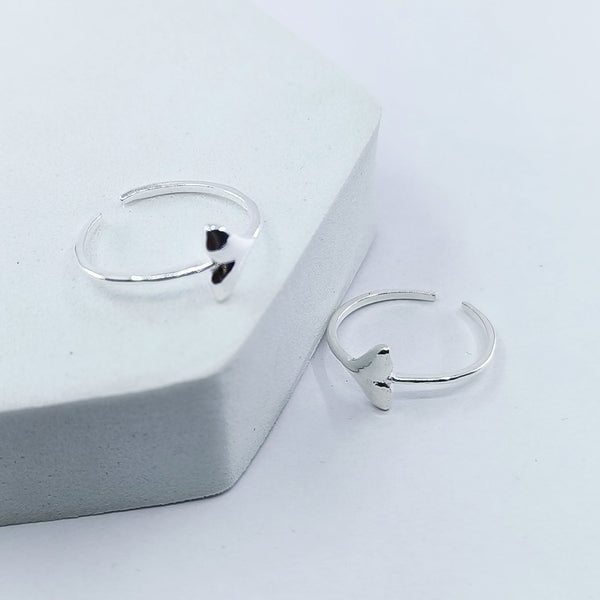 Mermaid Tale Adjustable Silver Toe Ring: 925 Sterling Silver