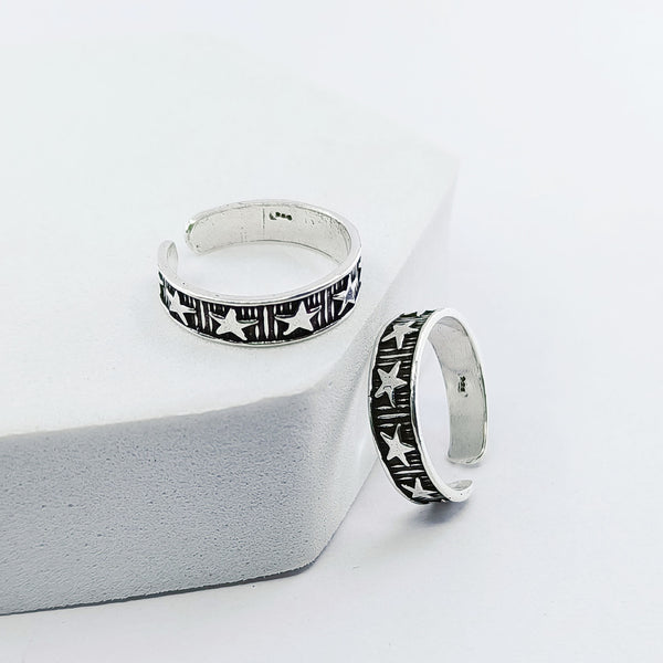 Star Defined Oxidised Silver Toe Ring: 925 Sterling Silver