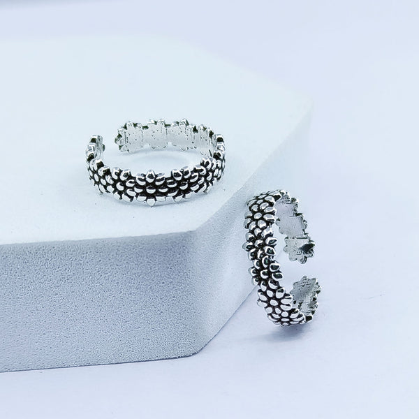 Sunflower Defined Adjustable Silver Toe Ring: 925 Sterling