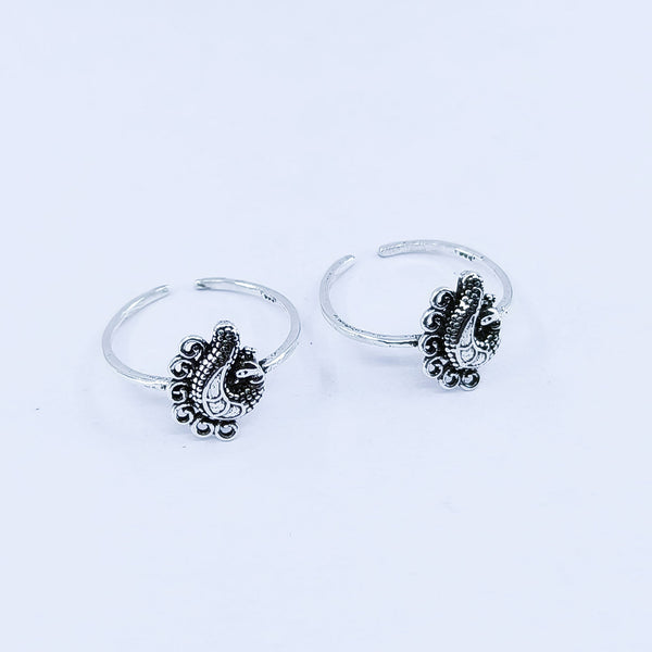 Dove Shaped Oxidised Adjustable Silver Toe Ring: 925 Sterling Silver