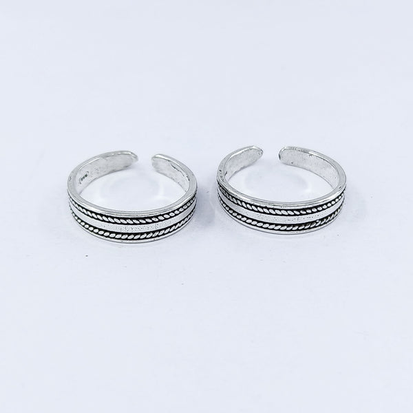 New Addition Oxidised Silver Toe Ring