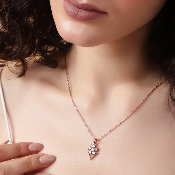 Elegant Bouquet Necklace