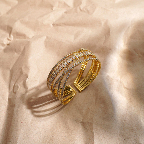 Razare Braclet Aesthetic Zirconia Bracelet: 18K Gold Plated