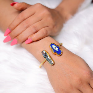 Razare Braclet Hamsa Evil Eye Bracelet in Brass: 18K Gold Plated