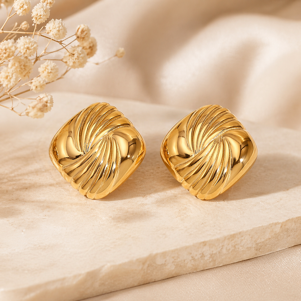 Razare Earrings Teesta 18K Gold Plated Chunky Stud Earrings for Women: Stainless Steel