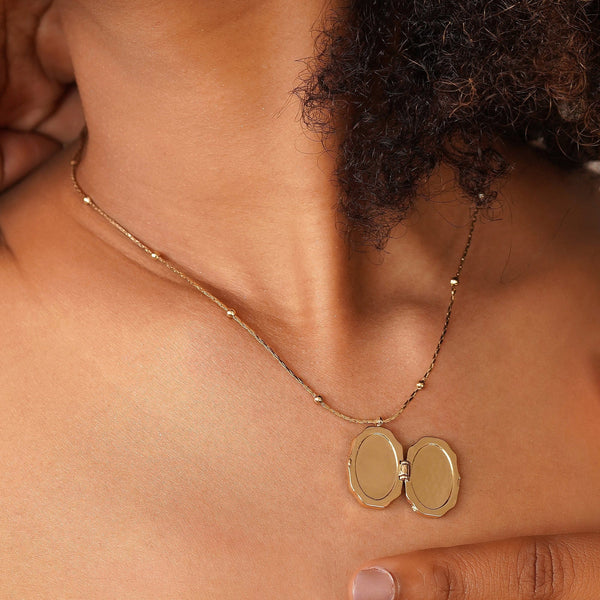 Razare Necklace Butterfly Memorable Locket Necklace: 18K Gold Plated