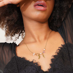 Razare Necklace Feather Charm Necklace: 18K. Gold Plated