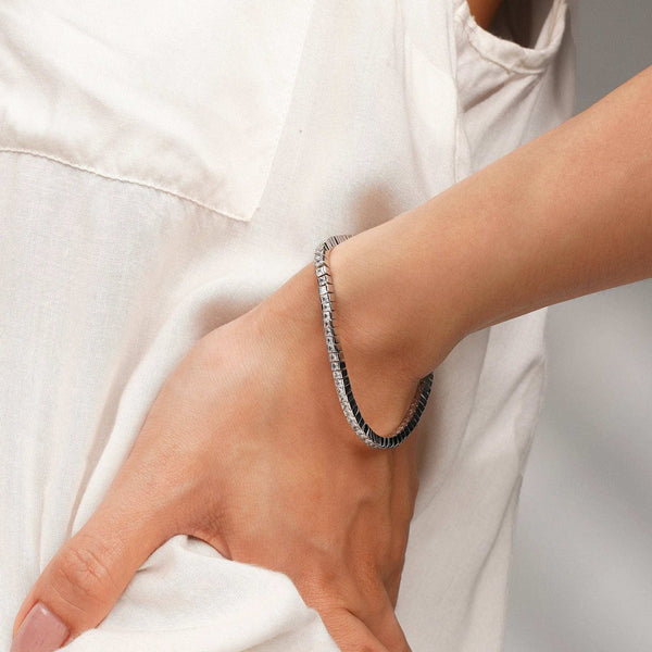 Teesta Braclet 3MM Square Cut Stone Tennis Bracelet: 925 Sterling Silver