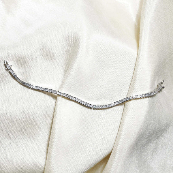 Teesta Braclet 3MM Square Cut Stone Tennis Bracelet: 925 Sterling Silver