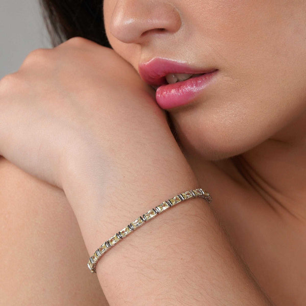 Teesta Braclet Rectangle Crystal Tennis Bracelet: 925 Sterling Silver