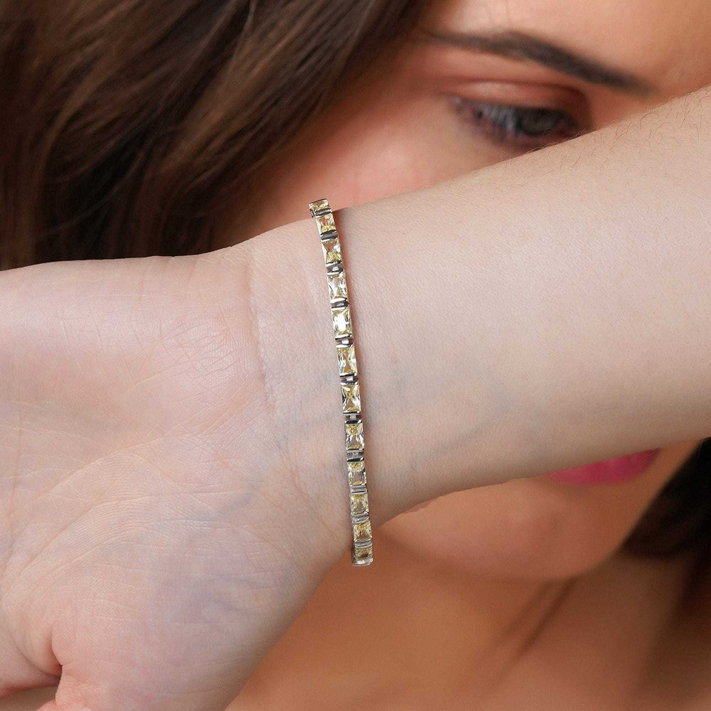 Teesta Braclet Rectangle Crystal Tennis Bracelet: 925 Sterling Silver