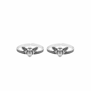 Teesta Dragon Fly Oxidised Adjustable Toe Ring: 925 Sterling Silver