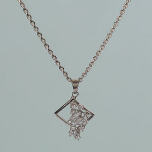Teesta Geometric Brilliance Necklace