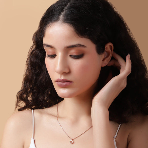 Teesta Geometric Grace Necklace