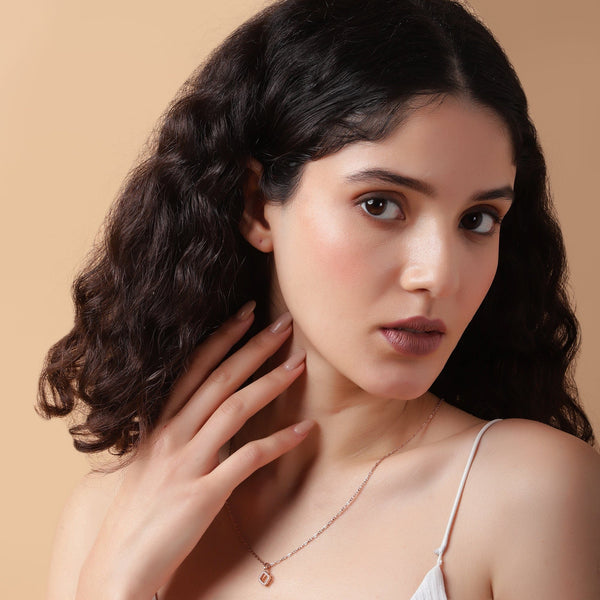 Teesta Geometric Grace Necklace