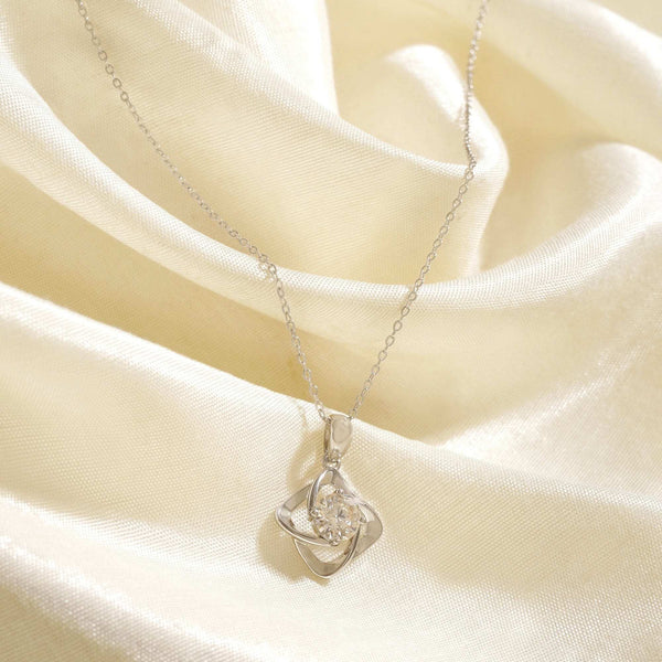 Teesta Necklace Flowering Moissanite Diamond Necklace 1.0 Carat