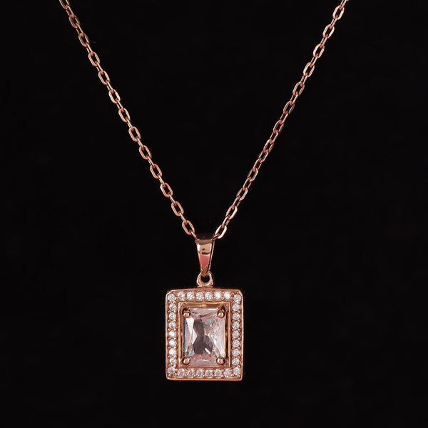 Teesta Necklace Luxe Radiance Silver Necklace