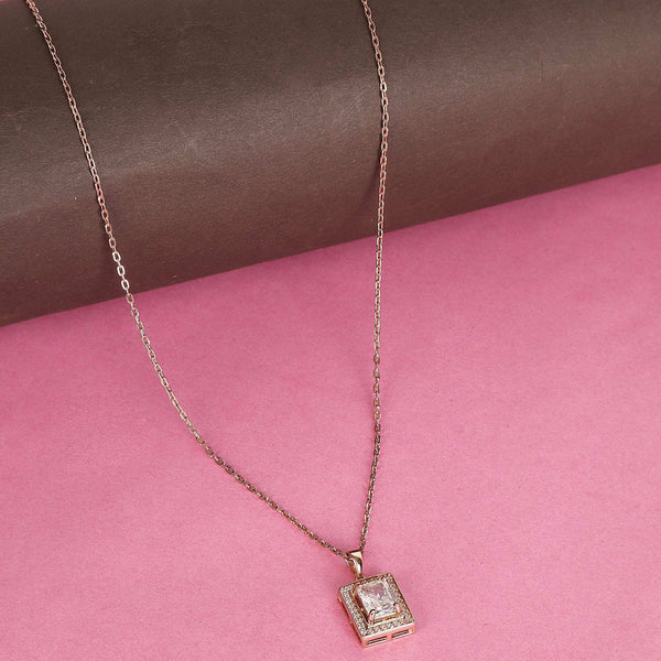 Teesta Necklace Luxe Radiance Silver Necklace