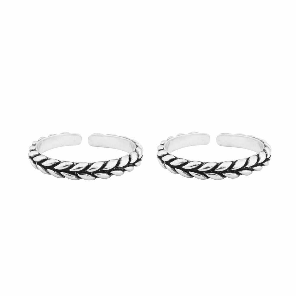 Teesta Oxidised Leaf Silver Toe Ring: 925 Sterling Silver