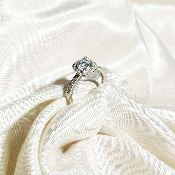 Teesta Stone Rings Happily Ever After Adjustable Lab Grown Moissanite Solitaire Diamond Ring 1.0 Carat