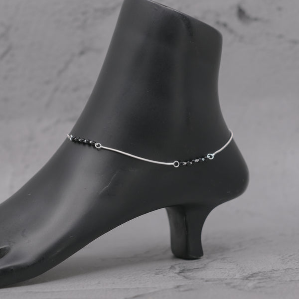 Teesta Teesta 925 Silver Minimal Black Bead Anklet